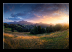 Obraz 1D - 100 x 70 cm F_E503264919 - Sunset in Zazriva - the village is located near the town of ilina in Slovakia. The view from this place is amazing, you can see Vek Rozsutec in the background, this peak is located in Mala Fatra.