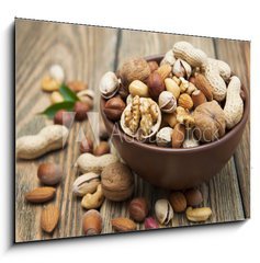 Obraz 1D - 100 x 70 cm F_E74930991 - nuts - matice