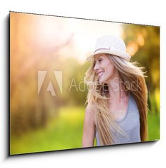 Sklenn obraz 1D - 100 x 70 cm F_E76895615 - Beautiful woman outside in a park. - Krsn ena venku v parku.