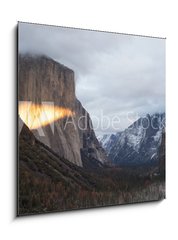 Sklenn obraz 1D - 50 x 50 cm F_F100676210 - lit the tunnel view winter