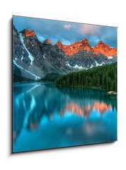 Sklenn obraz 1D - 50 x 50 cm F_F45095927 - Moraine Lake Sunrise Colorful Landscape