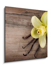 Sklenn obraz 1D - 50 x 50 cm F_F49329668 - Vanilla Pods and Flower over Wooden Background