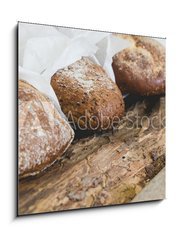 Sklenn obraz 1D - 50 x 50 cm F_F72205297 - Delicious bread on the table