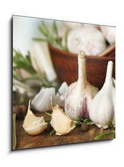 Obraz 1D - 50 x 50 cm F_F74114522 - Raw garlic and spices on wooden table
