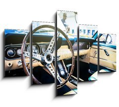 Obraz 5D ptidln - 150 x 100 cm F_GB113885673 - Inside view of classic american car.