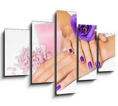 Obraz ptidln 5D - 150 x 100 cm F_GB16907510 - Hands with purple manicure and flower, pink candle and beads