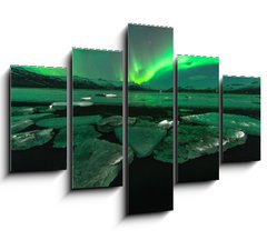 Obraz 5D ptidln - 150 x 100 cm F_GB209731470 - A beautiful green and red aurora dancing over the Jokulsarlon lagoon, Iceland