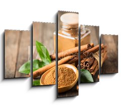 Obraz 5D ptidln - 150 x 100 cm F_GB224205694 - Fresh cinnamon sticks and powder
