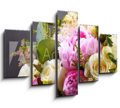 Obraz 5D ptidln - 150 x 100 cm F_GB236126710 - Composition with bouquet of freshly cut flowers