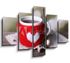 Obraz 5D ptidln - 150 x 100 cm F_GB71618914 - Cup of tasty hot tea, on wooden table, on light background