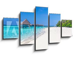 Obraz 5D ptidln - 125 x 70 cm F_GS133424507 - Panorama of wide sandy beach on a tropical island in Maldives