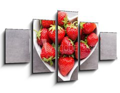 Obraz 5D ptidln - 125 x 70 cm F_GS163070845 - Strawberry.