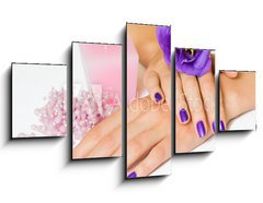 Obraz   Hands with purple manicure and flower, pink candle and beads, 125 x 70 cm