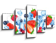 Obraz 5D ptidln - 125 x 70 cm F_GS260822852 - Flying pieces of crushed ice and wild berries isolated on white background with clipping path