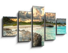 Obraz ptidln 5D - 125 x 70 cm F_GS41177940 - Caribbean beach in Mexico at sunset