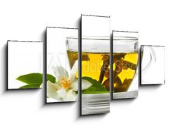 Obraz 5D ptidln - 125 x 70 cm F_GS42891884 - cup of green tea with jasmine flowers isolated on white