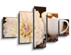 Obraz 5D ptidln - 125 x 70 cm F_GS45499614 - Latte on wooden table on brown background - Latte na devnm stole na hndm pozad
