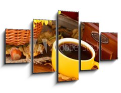 Obraz 5D ptidln - 125 x 70 cm F_GS46892216 - autumnal composition:coffee grinder, flowers  and leaves