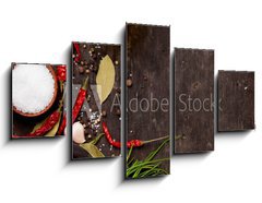 Obraz 5D ptidln - 125 x 70 cm F_GS86522386 - Various spices on wooden background - Rzn koen na devnm pozad