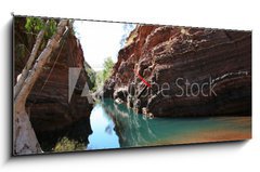 Obraz s hodinami 1D panorama - 120 x 50 cm F_AB29732755 - Hamersley Gorge, Karijini National Park