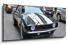 Obraz s hodinami 1D panorama - 120 x 50 cm F_AB65500972 - American muscle car on a street in Chicago