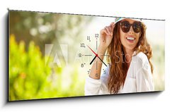 Obraz s hodinami 1D panorama - 120 x 50 cm F_AB77705363 - Smiling summer woman with hat and sunglasses