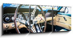 Obraz s hodinami 3D tdln - 150 x 50 cm F_BM113885673 - Inside view of classic american car. - Vnitn pohled na klasick americk auto.