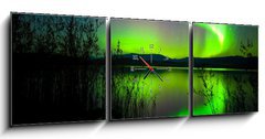 Obraz s hodinami 3D tdln - 150 x 50 cm F_BM27905424 - Northern lights mirrored on lake - Na jezeru se zrcadly severn svtla