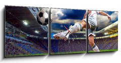 Obraz s hodinami 3D tdln - 150 x 50 cm F_BM36187224 - Football player on field of stadium