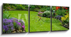 Obraz s hodinami 3D tdln - 150 x 50 cm F_BM64923013 - Gartenansicht mit Rasen und Bepflanzung