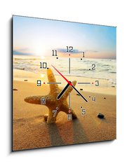 Obraz s hodinami   Starfish on the beach, 50 x 50 cm