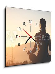 Obraz s hodinami   silhouette fitness girl practicing yoga on mountain, 50 x 50 cm
