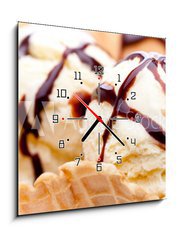 Obraz s hodinami 1D - 50 x 50 cm F_F33123858 - 2 Kugeln Vanilleeis in Waffel und Schokoladenso e - 2 Kugeln Vanilleeis ve Waffel und Schokoladenso e