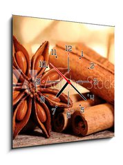 Obraz s hodinami 1D - 50 x 50 cm F_F36393368 - Sternanis und Zimtstangen - Nahaufnahme