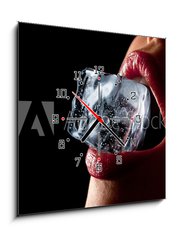 Obraz s hodinami 1D - 50 x 50 cm F_F41060022 - Ice cube in woman - Kostka ledu u ženy