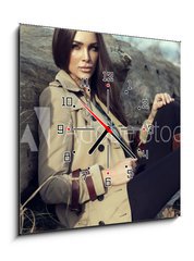 Obraz s hodinami 1D - 50 x 50 cm F_F58750252 - Fashion woman outdoor