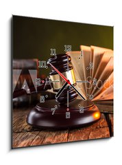 Obraz s hodinami 1D - 50 x 50 cm F_F71289049 - Wooden gavel and books on wooden table, law concept - Devn palika a knihy na devnm stole, koncept prva