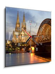 Obraz s hodinami 1D - 50 x 50 cm F_F9675612 - Cologne by Night 01 - Koln nad Nm 01