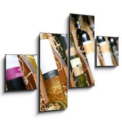 Obraz tydln 4D - 120 x 90 cm F_IB20727251 - Closeup shot of wineshelf. Bottles lay over straw. - Detailn zbr z vinrny. Lhve leely pes slmu.