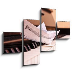 Obraz 4D tydln - 120 x 90 cm F_IB26458857 - The piano and paper toy-ship - Hra na klavr a papr