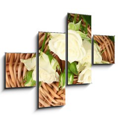 Obraz 4D tydln - 120 x 90 cm F_IB44718404 - Beautiful white roses on wicker mat close-up