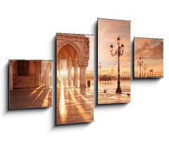 Obraz 4D tydln - 100 x 60 cm F_IS261752834 - San Marco in Venice, Italy at a dramatic sunrise