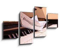 Obraz   The piano and paper toy ship, 100 x 60 cm