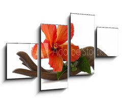 Obraz 4D tydln - 100 x 60 cm F_IS33085231 - Red hibiscus on a wooden hand statuette