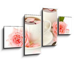 Obraz 4D tydln - 100 x 60 cm F_IS46461060 - cups of tea with roses isolated on white - lky aje s r izolovanch na blm